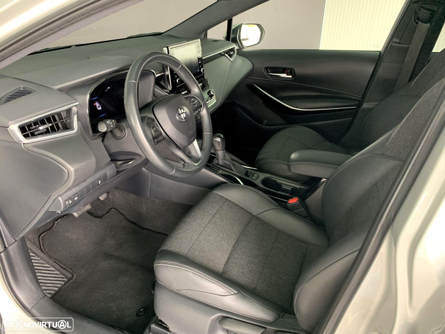 Toyota Corolla Touring Sports 1.8 Hybrid Comfort+P.Sport - 7
