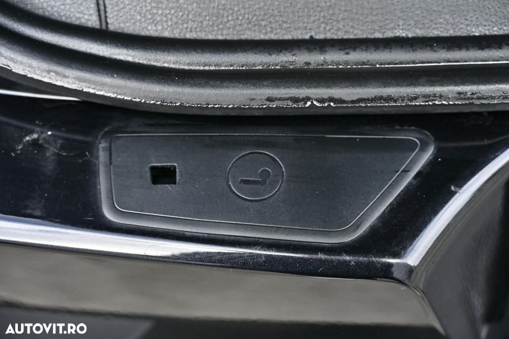 Volkswagen Tiguan 2.0 TDI DPF 4Motion DSG Lounge Sport & Style - 10