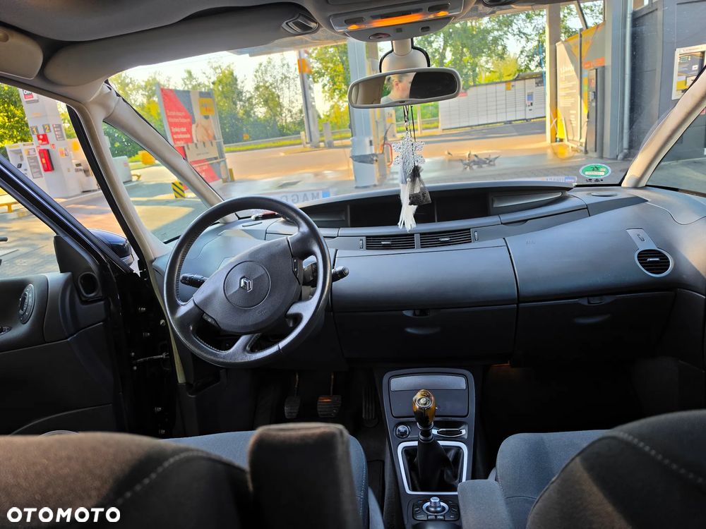Renault Espace 2.0T Expression - 11