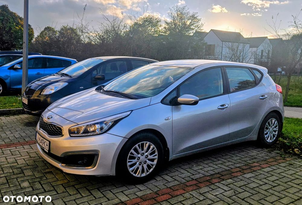 Kia Ceed Cee'd 1.4 CRDi M - 6