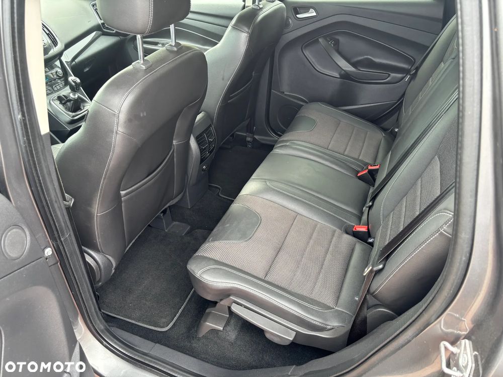 Ford Kuga 2.0 TDCi 4x4 Individual - 14