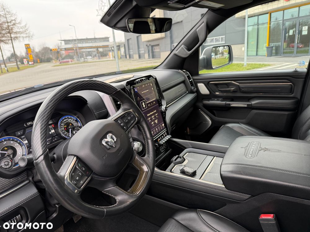 RAM 1500 5.7 Crew Cab Limited - 12