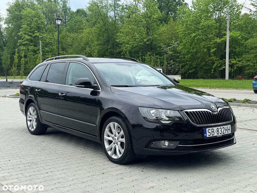 Skoda Superb 2.0 TDI Green tec 4x4 DSG Exclusive - 4