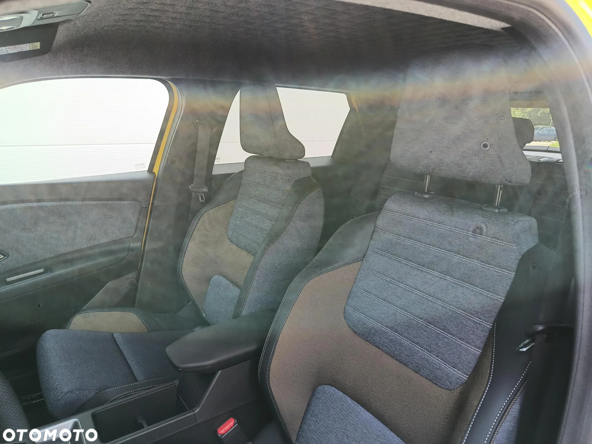 Renault 5 52kWh Comfort Range Techno - 10