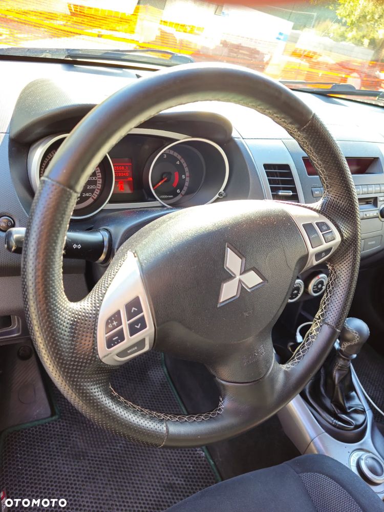 Mitsubishi Outlander 2.0 DID Invite - 11