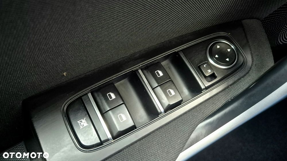 Kia Ceed 1.4 Attract - 22