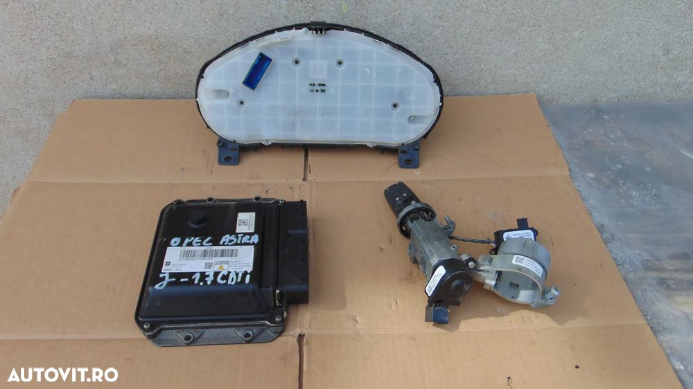 Kit pornire ECU calculator motor,Cip cheie si imobilizator Opel Astra J 1.7 CDTI an 2009-2015 cod 55579443  MB 275700-1190 - 9