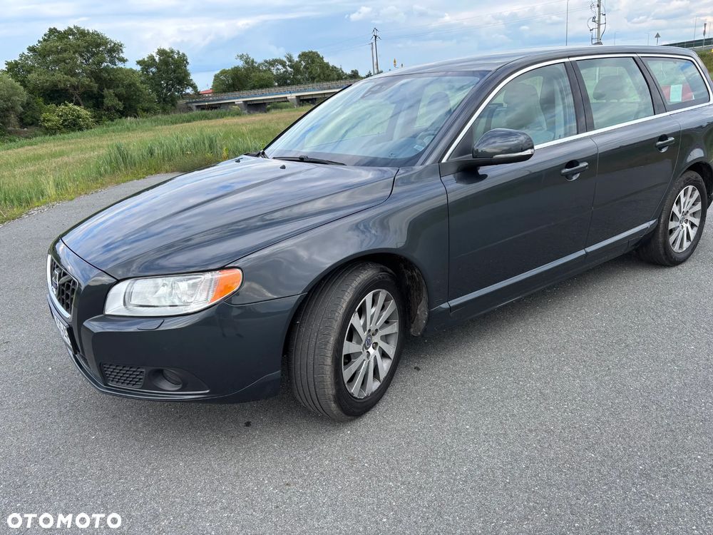 Volvo V70 T4 Dynamic Momentum - 3