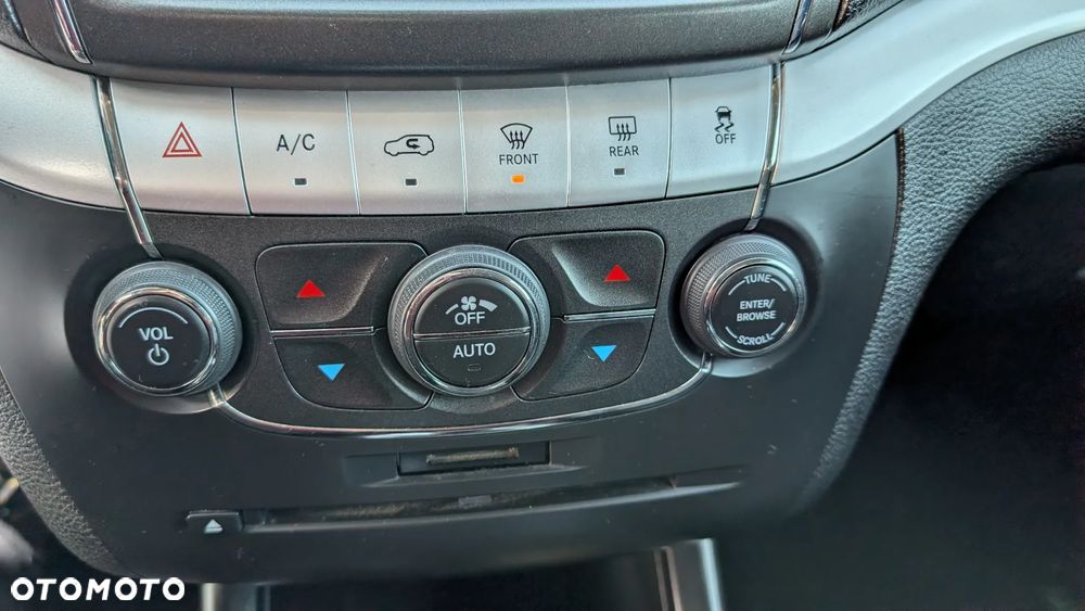Fiat Freemont 2.0 Multijet 16V DPF Automatik Allrad Lounge - 23