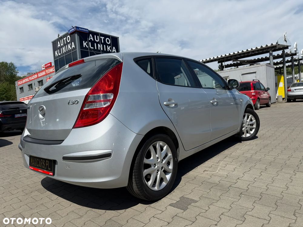 Hyundai i30 1.6 Comfort - 5