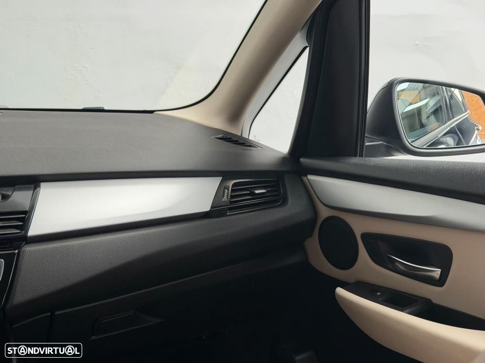 BMW 225xe Active Tourer iPerformance Luxury Line - 28