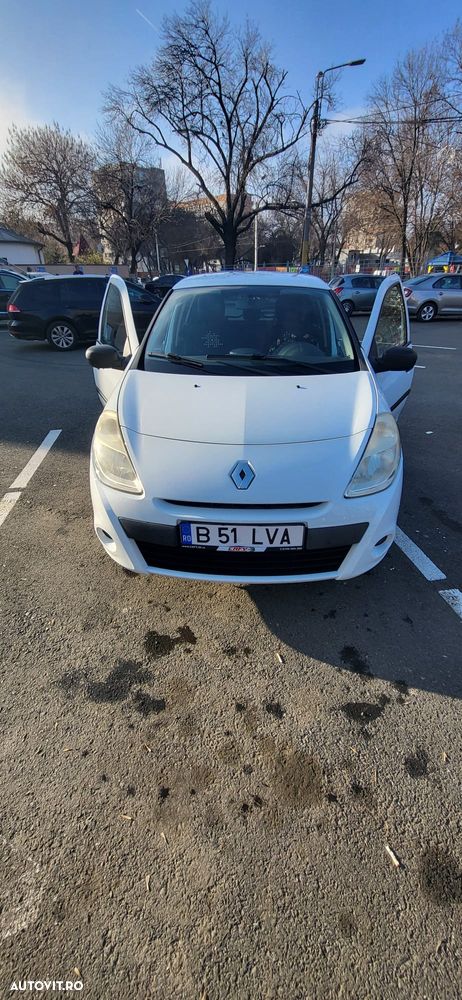 Renault Clio - 6