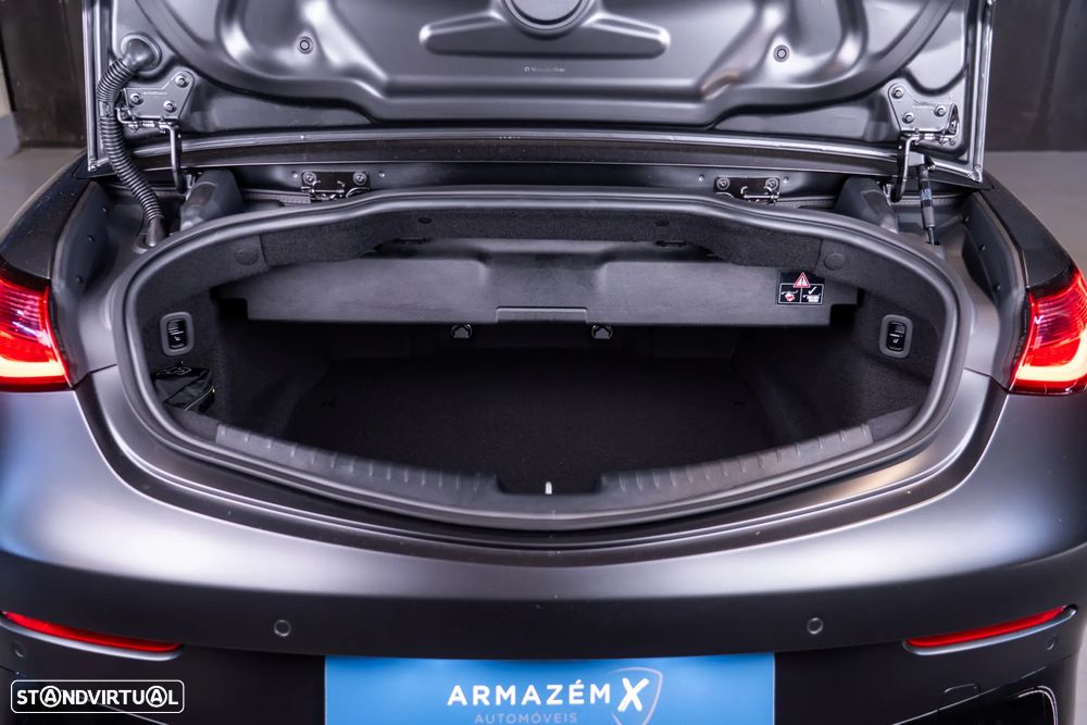 Mercedes-Benz CLE 53 AMG 4Matic+ Cabrio - 11