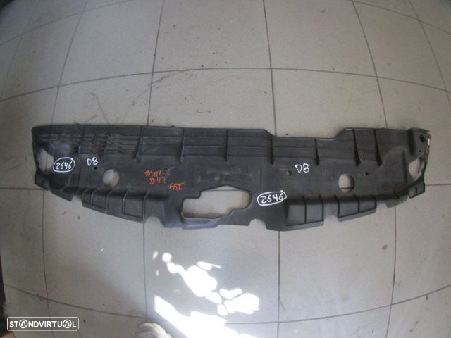 Grelha Friso 532890F010 TOYOTA COROLLA 2 VERSO FASE 2 2007 2.2 D4D 136CV 5P PRETO FRT GRE APOIO DO RADIADOR - 2
