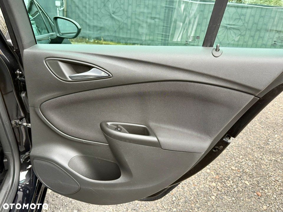 Opel Astra 1.4 Turbo Start/Stop Innovation - 36