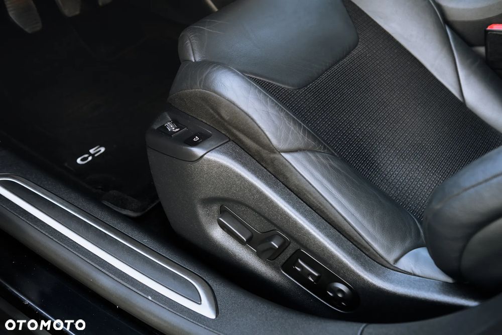 Citroën C5 Tourer HDi 170 Biturbo FAP Exclusive - 38