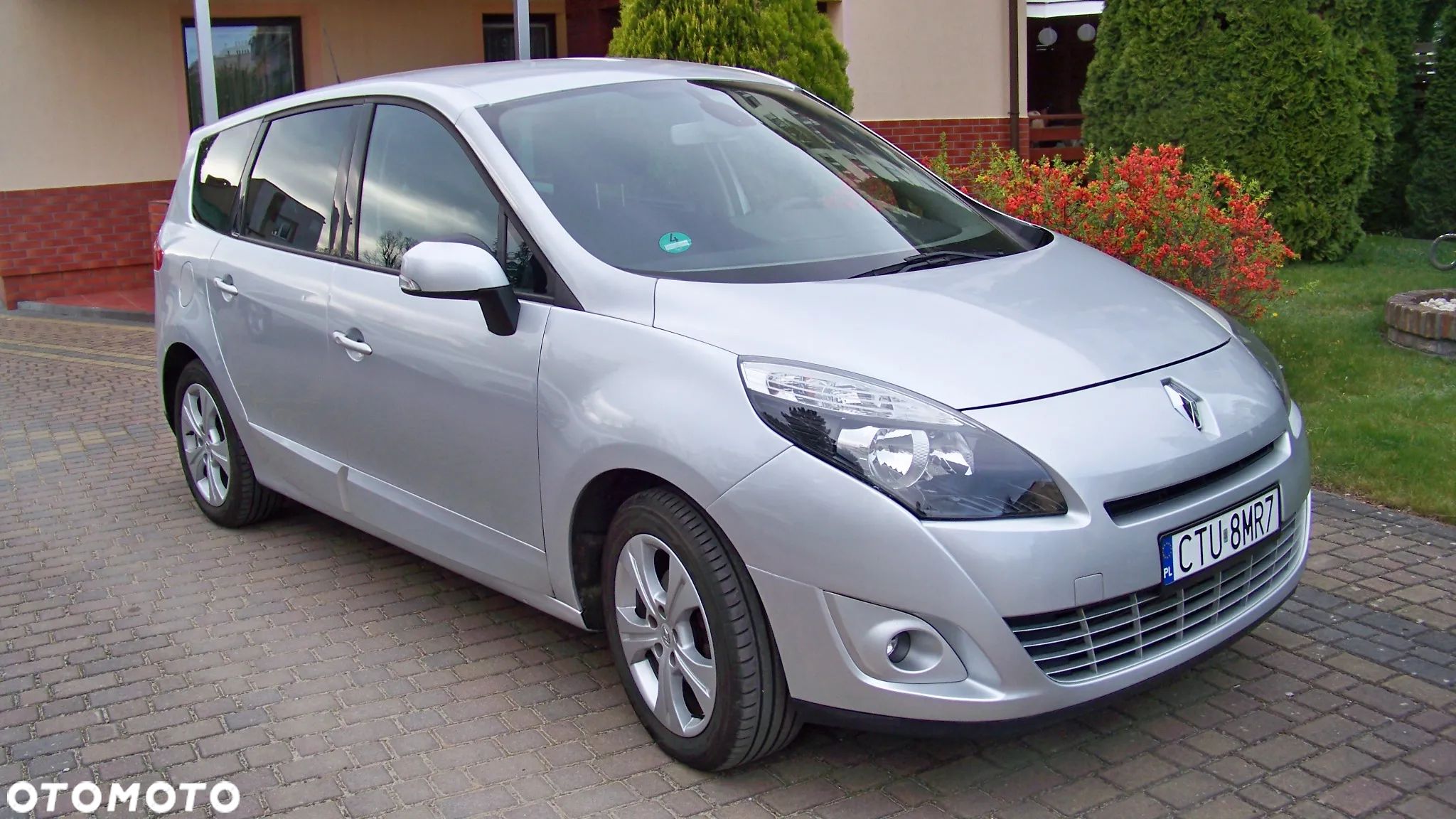 Renault Grand Scenic TCe 130 Bose Edition - 1