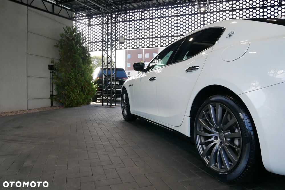 Maserati Ghibli S - 33