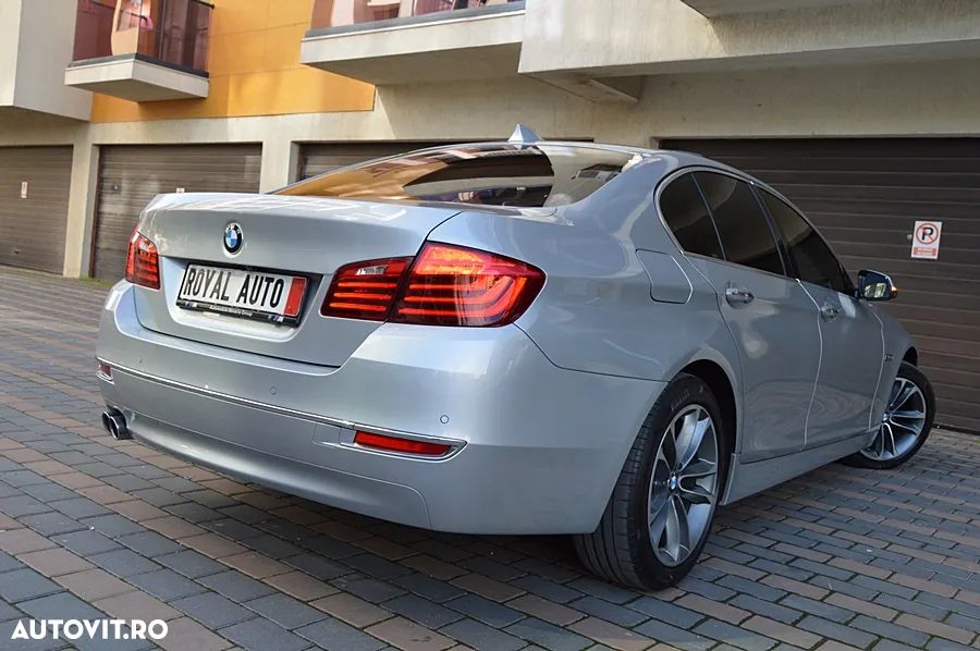 BMW Seria 5 520d xDrive Aut. Luxury Line - 5