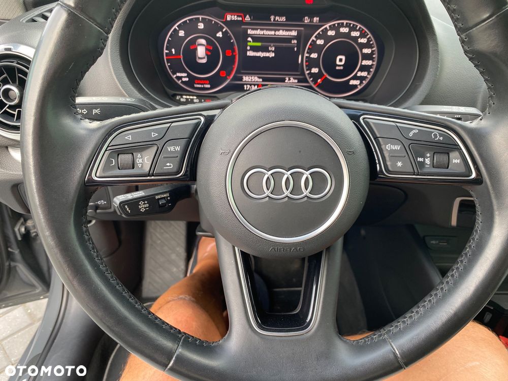 Audi A3 Sportback 1.6 TDI ultra Attraction - 13