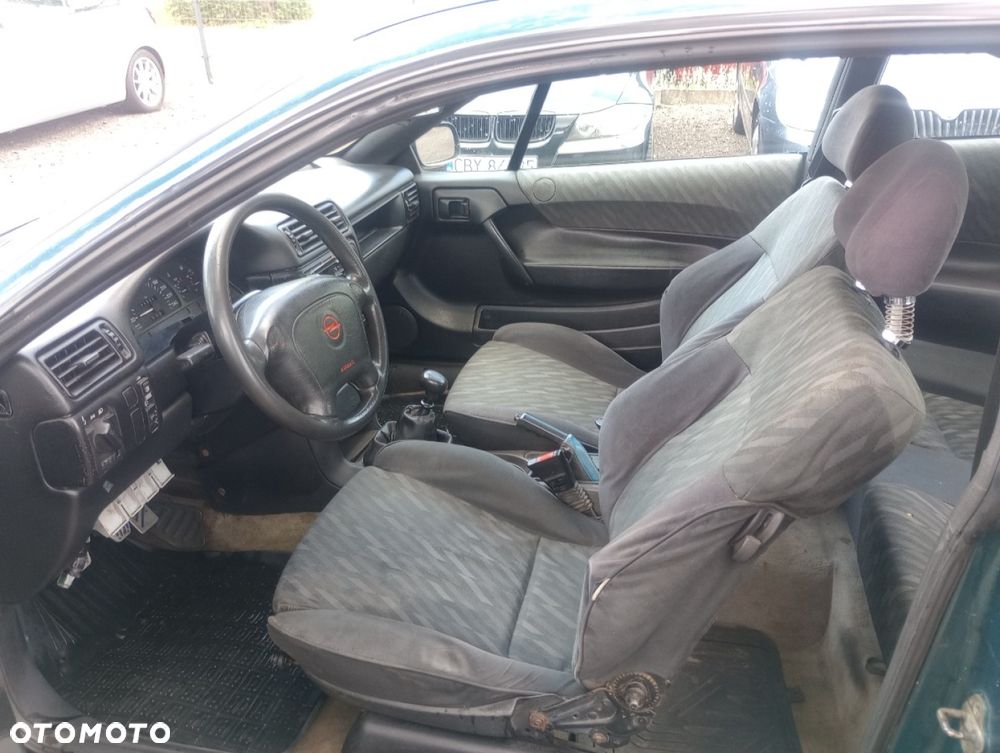 Opel Calibra - 4