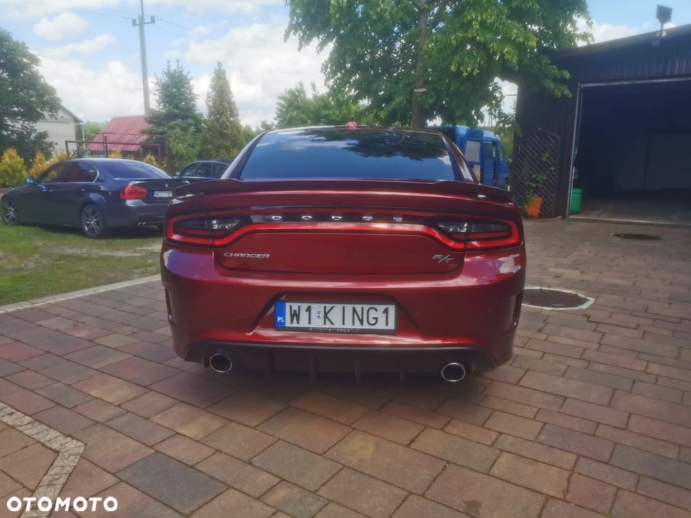 Dodge Charger 5.7 R/T - 8
