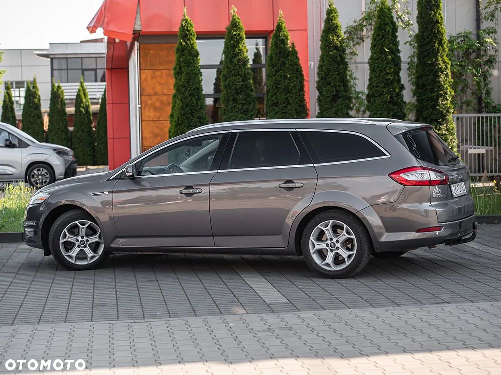 Ford Mondeo - 10