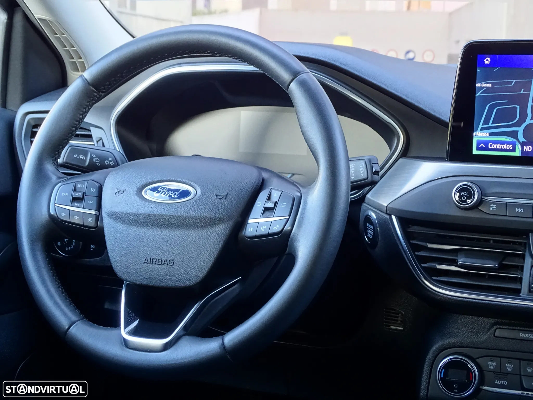 Ford Focus SW 1.5 TDCi EcoBlue Titanium - 29