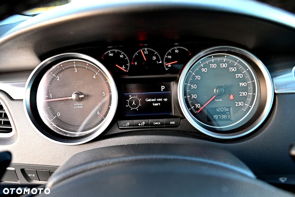 Peugeot 508 2.0 BlueHDi RXH S&S - 23