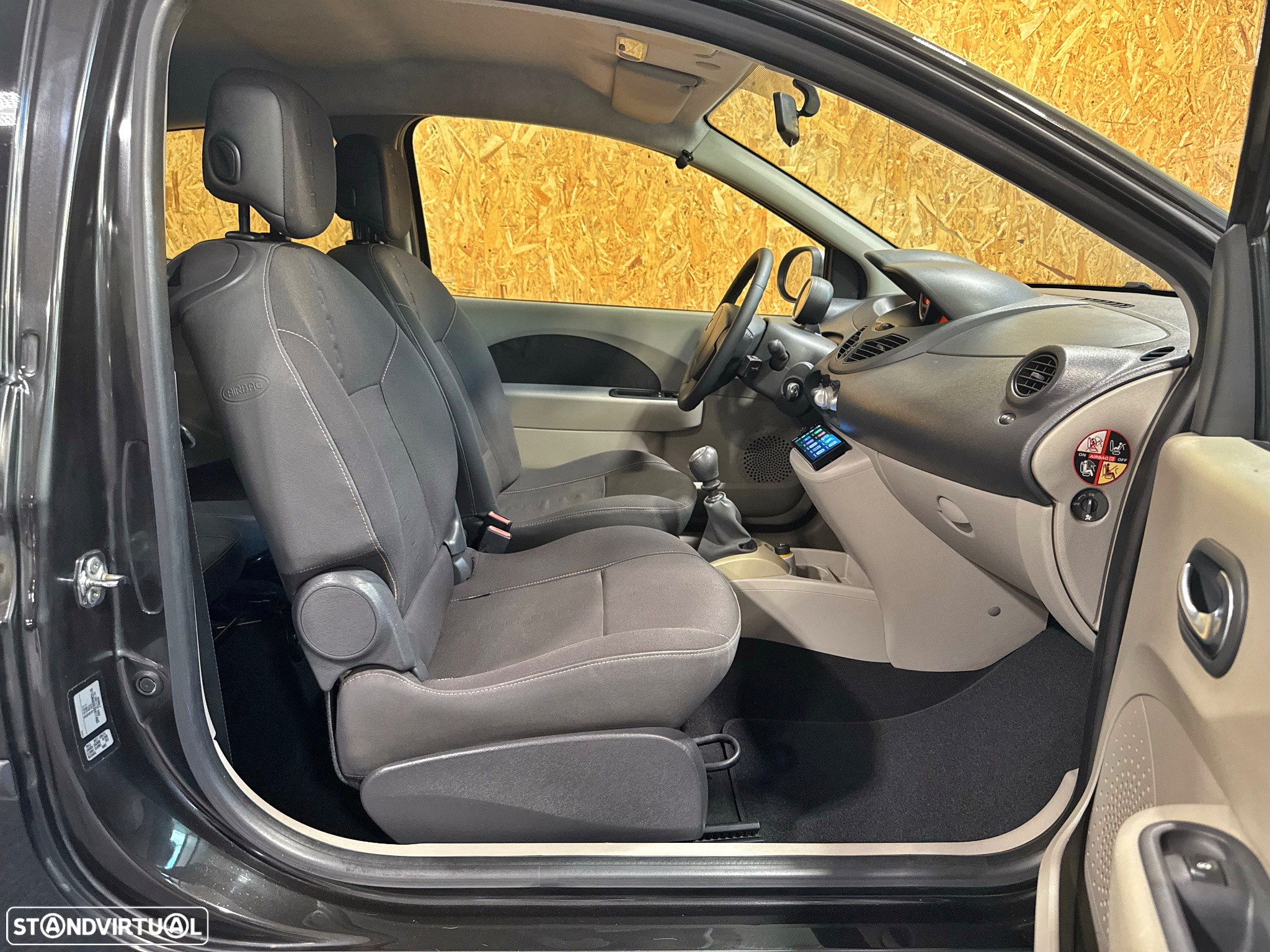 Renault Twingo 1.2 16V Dynamique S - 22