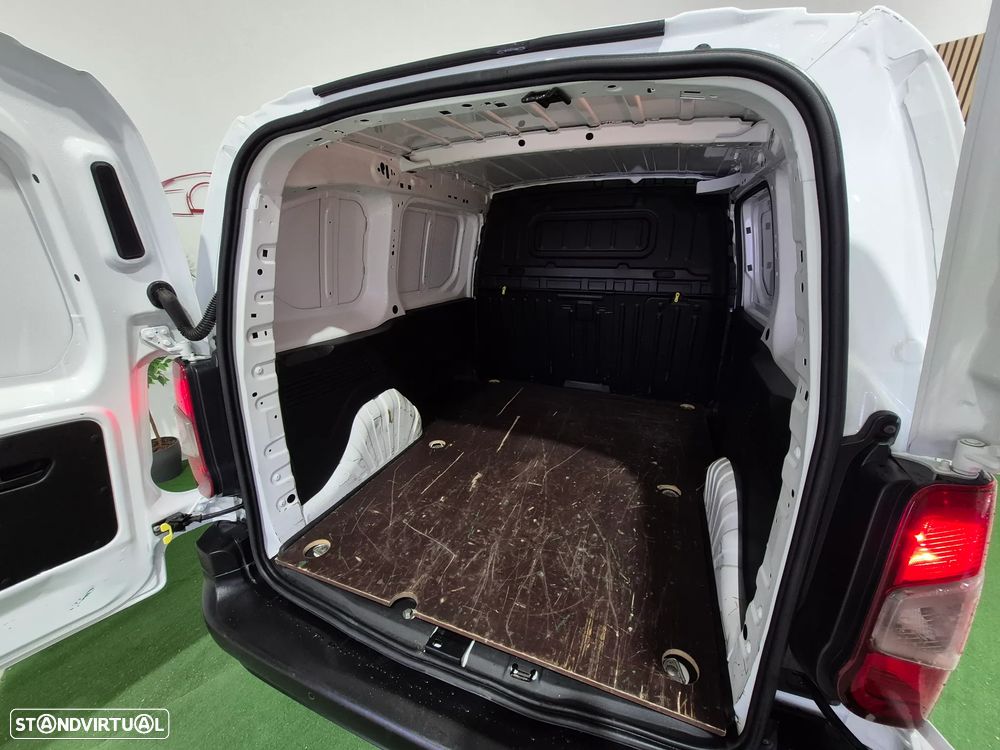 Opel Combo - 2019 - 3 LUGARES | GARANTIA | NACIONAL - 7