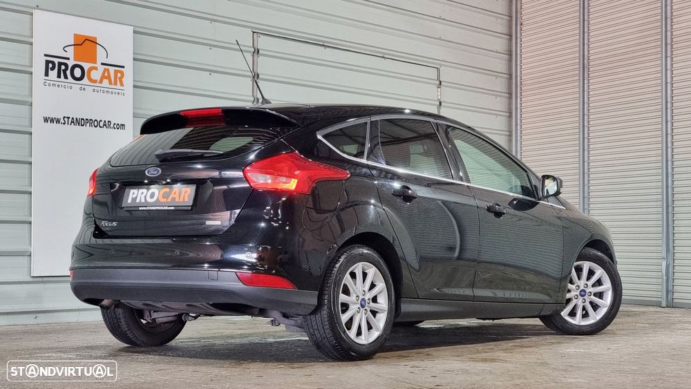 Ford Focus 1.0 EcoBoost Titanium - 2