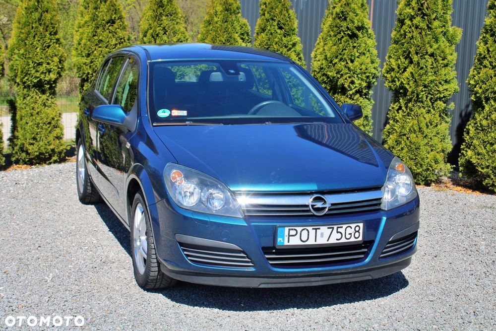 Opel Astra 1.6 - 9
