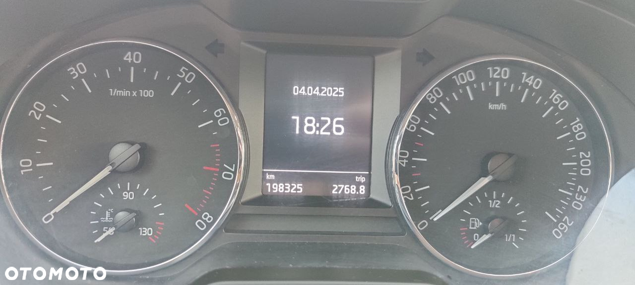 Skoda Octavia 1.8 TSI Elegance DSG - 12