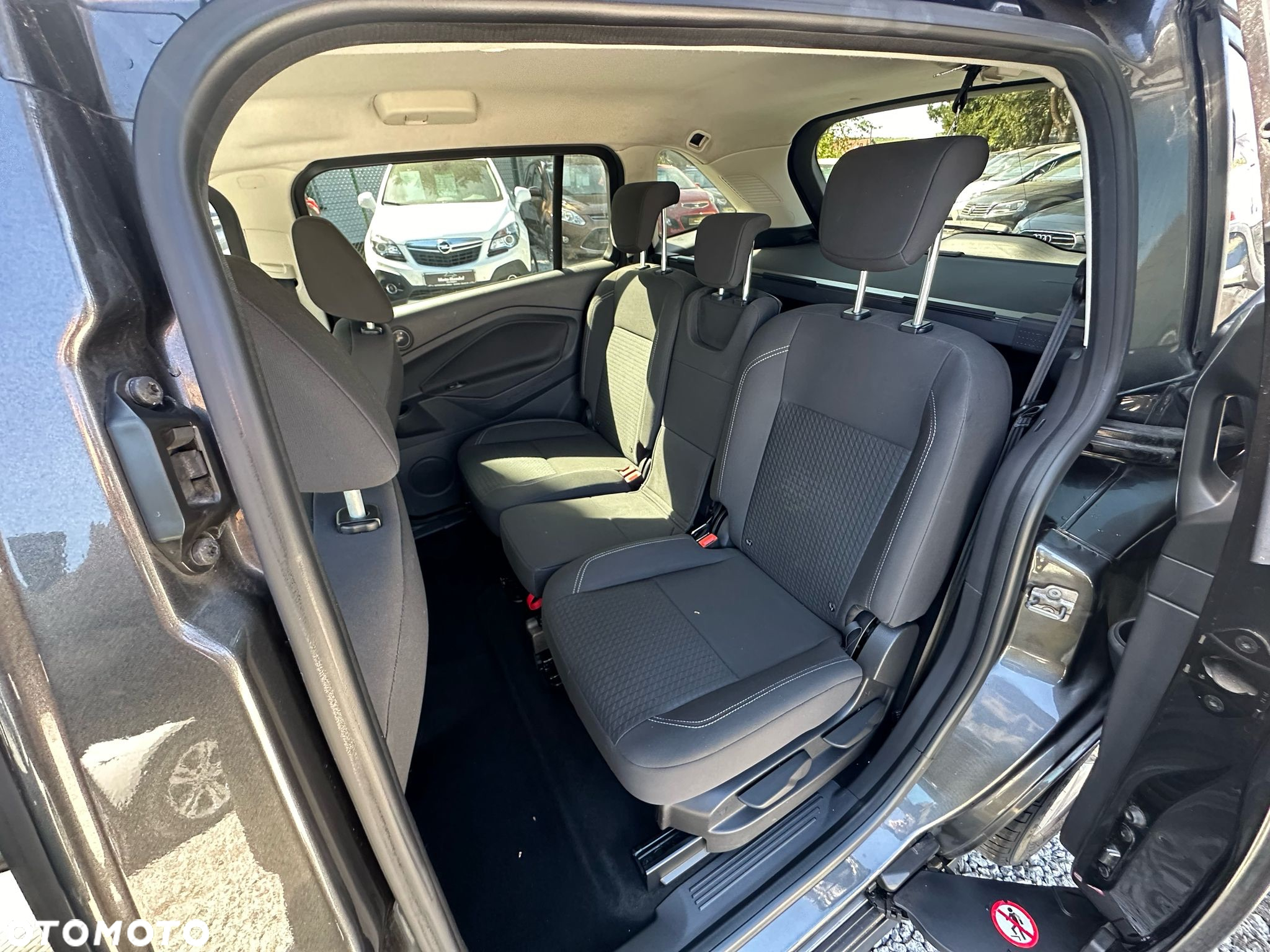 Ford Grand C-MAX 1.0 EcoBoost Start-Stopp-System Business Edition - 24