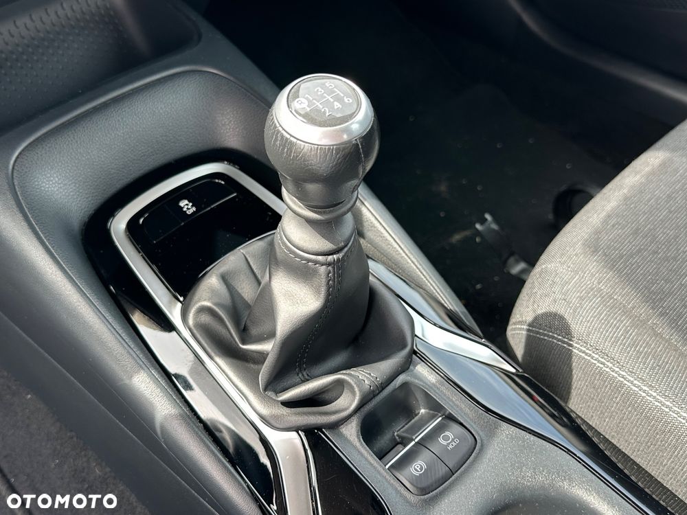 Toyota Corolla - 32