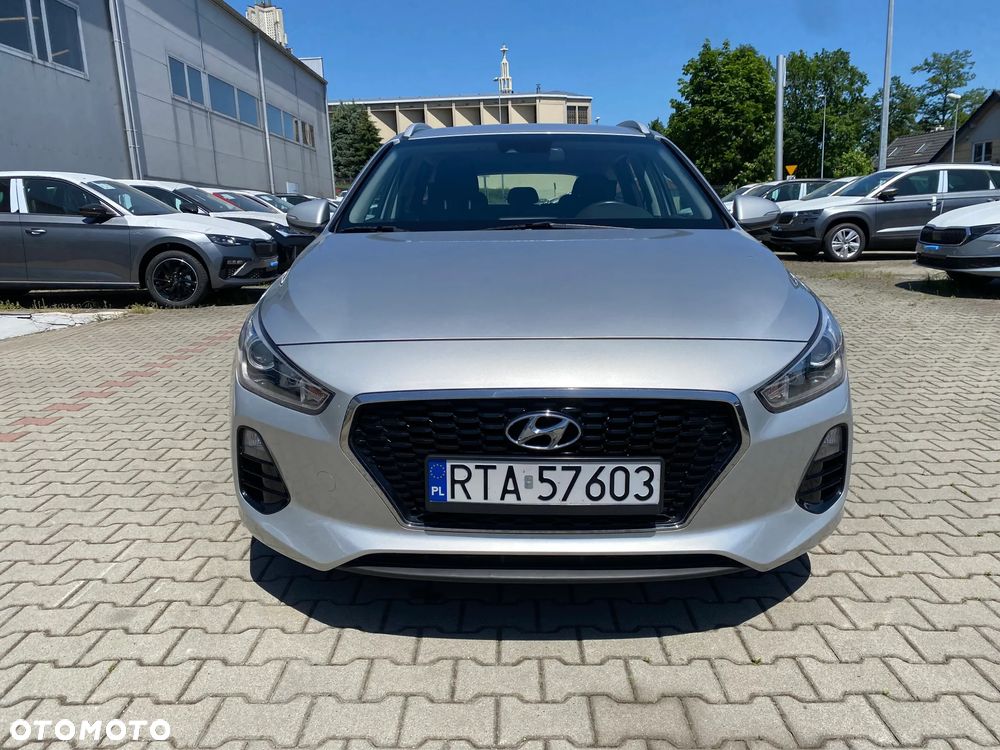 Hyundai i30 1.4 Comfort - 4