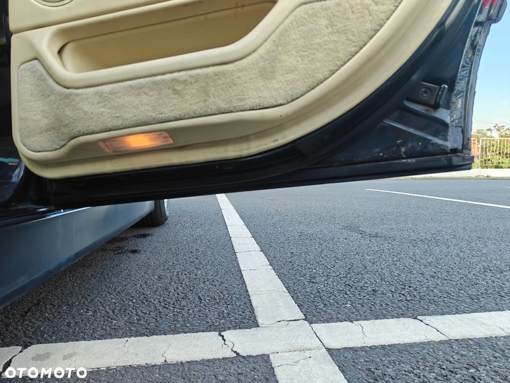 BMW Seria 7 - 33