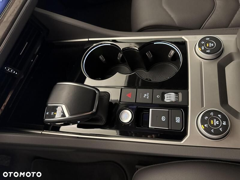 Volkswagen Touareg 3.0 V6 TFSI 4Motion Atmosphere - 16