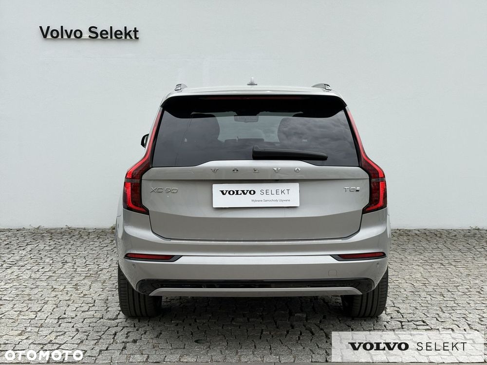 Volvo XC 90 - 7