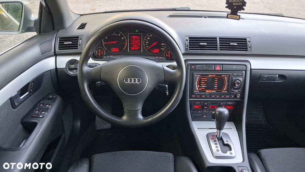 Audi A4 Avant - 7