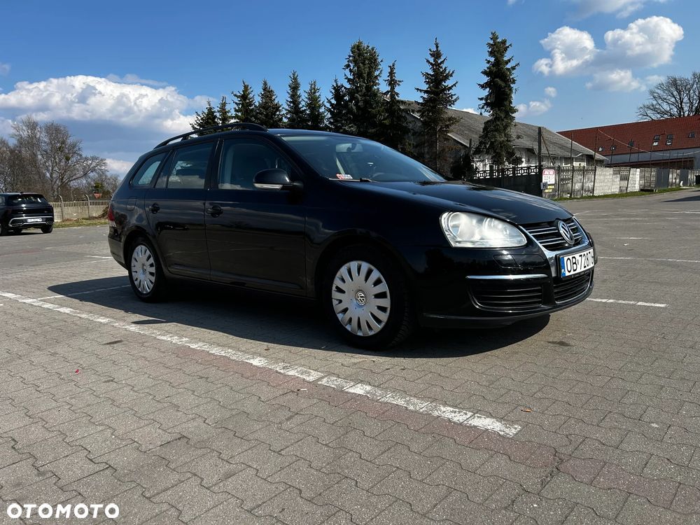Volkswagen Golf - 3