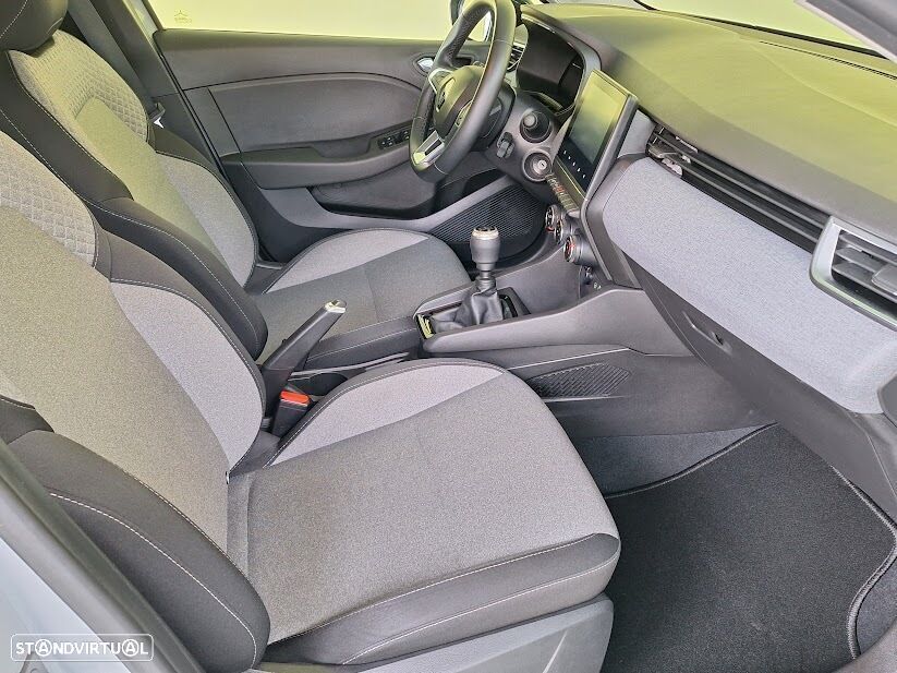 Renault Clio 1.5 Blue dCi Evolution - 10