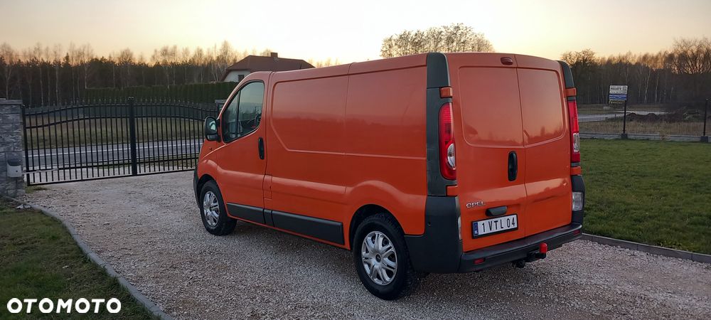 Opel Vivaro - 5