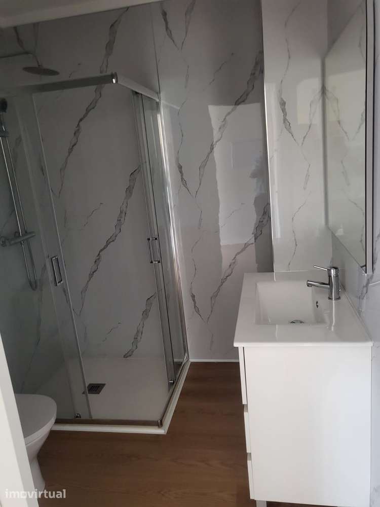 T1 com cozinha equipada no centro de Vila Verde - Grande imagem: 2/4