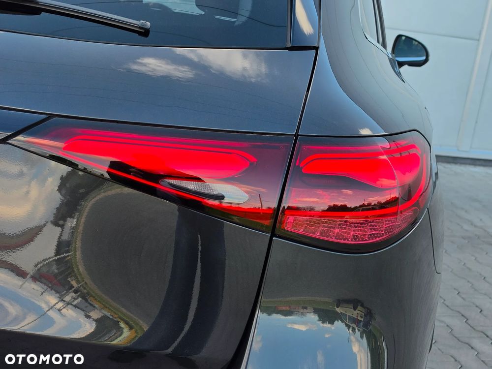 Mercedes-Benz GLC 220 d mHEV 4-Matic AMG Line - 11