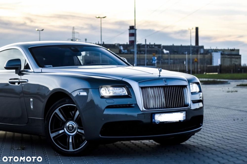 Rolls-Royce Wraith - 6
