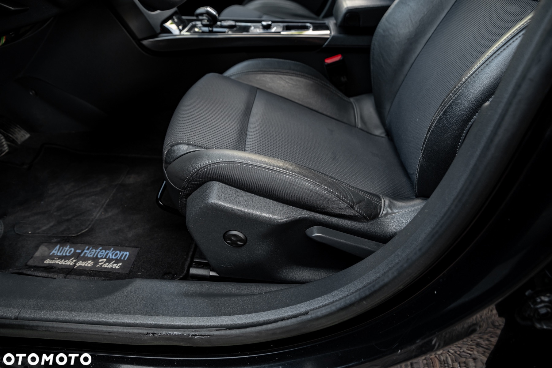 Peugeot 508 Hybrid4 - 19