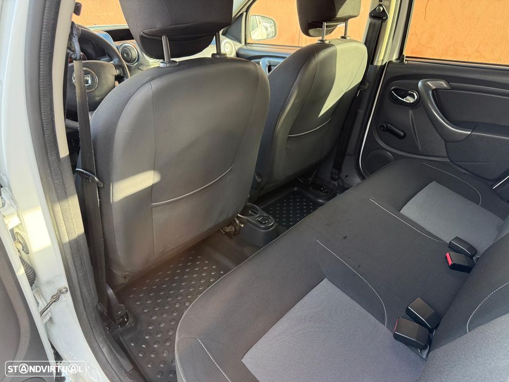 Dacia Duster 1.5 dCi SL Explorer 4WD - 16