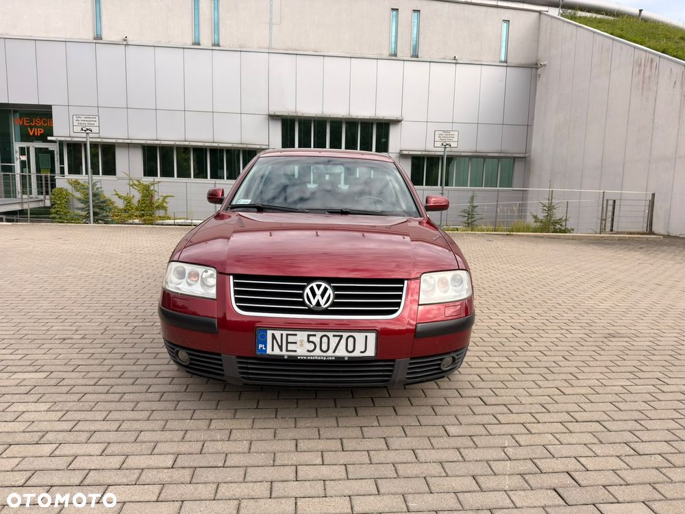 Volkswagen Passat - 8